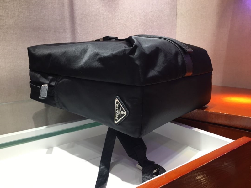 Pra*a backpacks